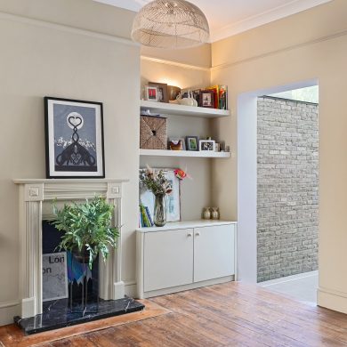 12- INTERIOR LIVING